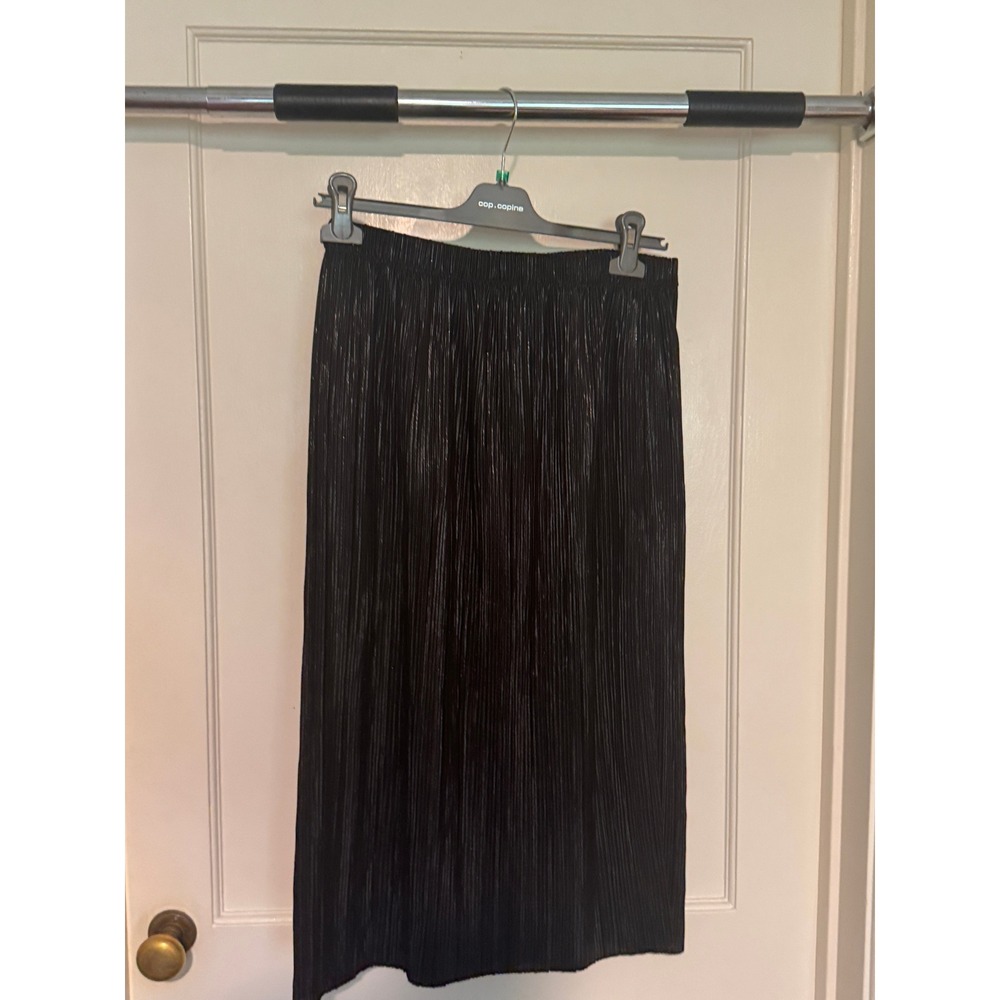 Oak + Fort Pleated Skirt Metallic Shiny Midi Elastic Waist Black M